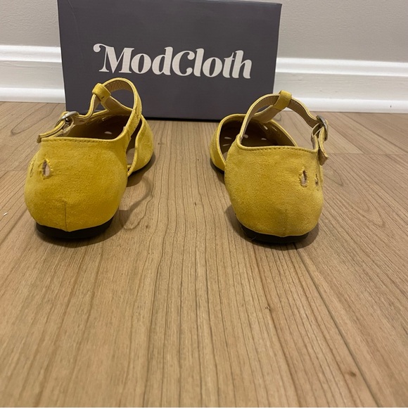 ModCloth Yellow The Zest Is History T-Strap Flats - Size 6 - Picture 8 of 16